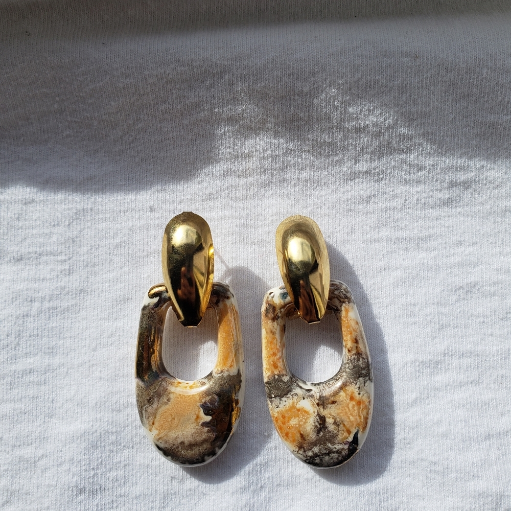 Yellow and gray marble earrings